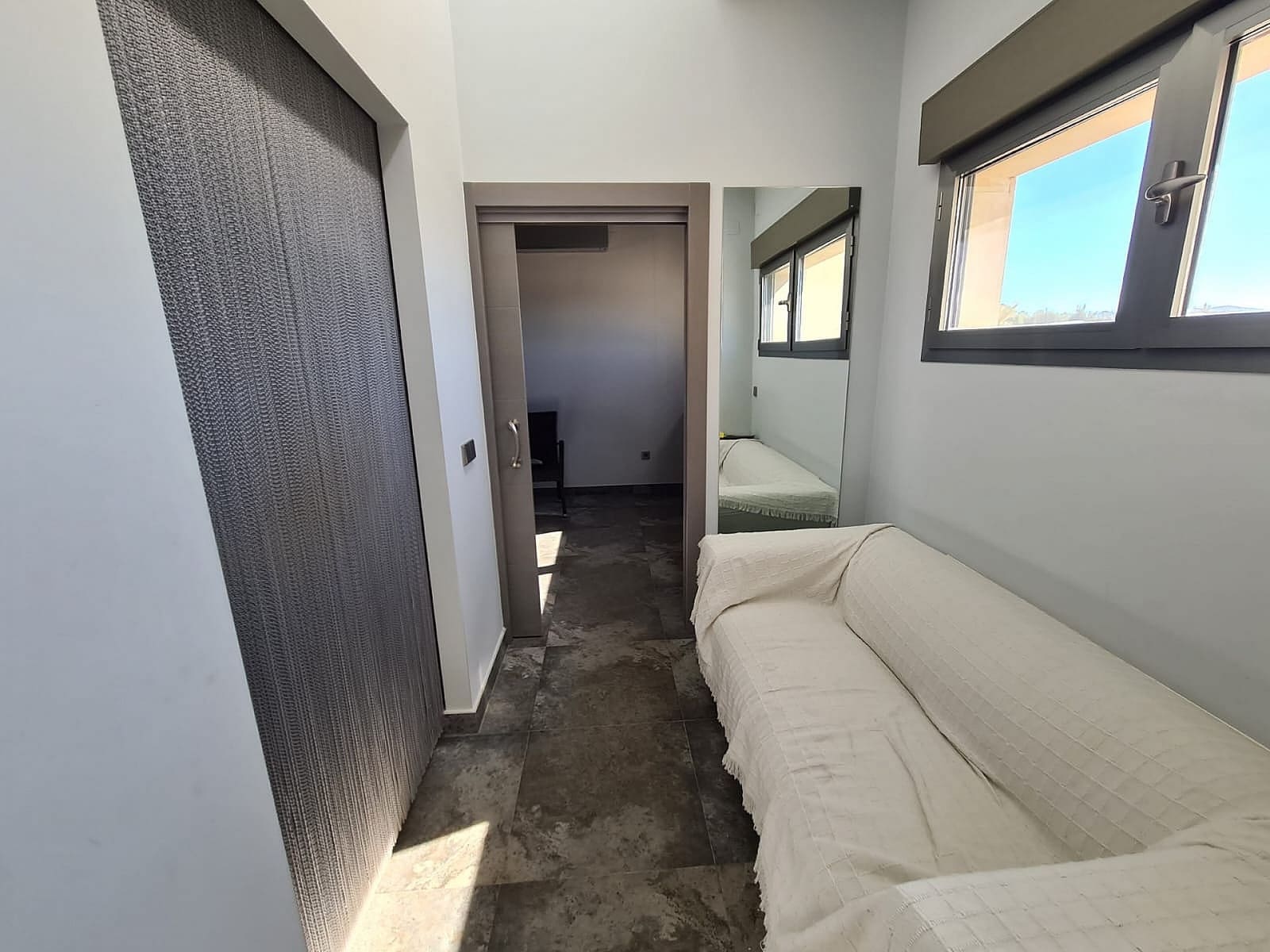 Chalet de 5 habitaciones en Yecla en venta con piscina - 499.000 € (Ref: 7532162)