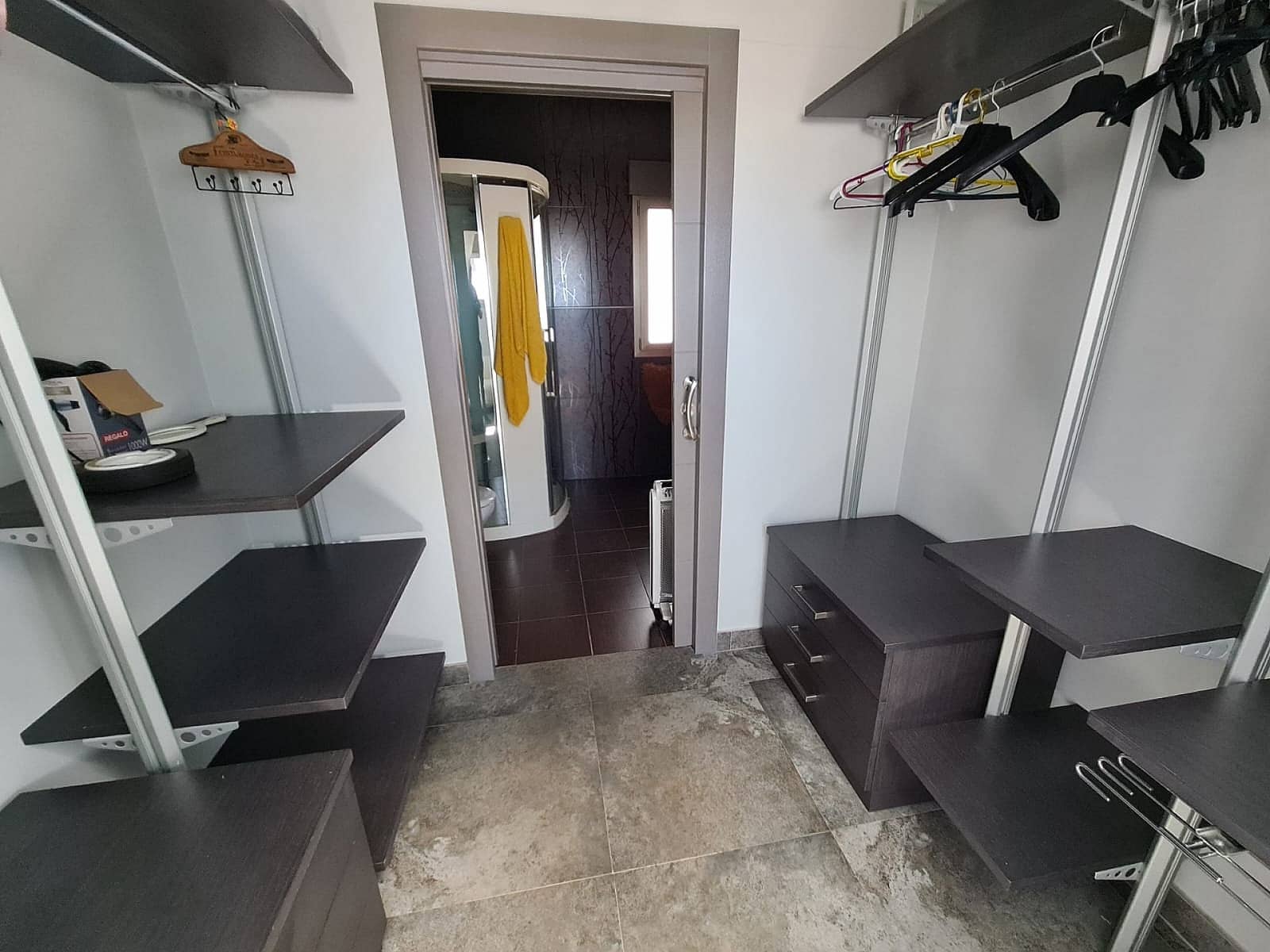 Chalet de 5 habitaciones en Yecla en venta con piscina - 499.000 € (Ref: 7532162)