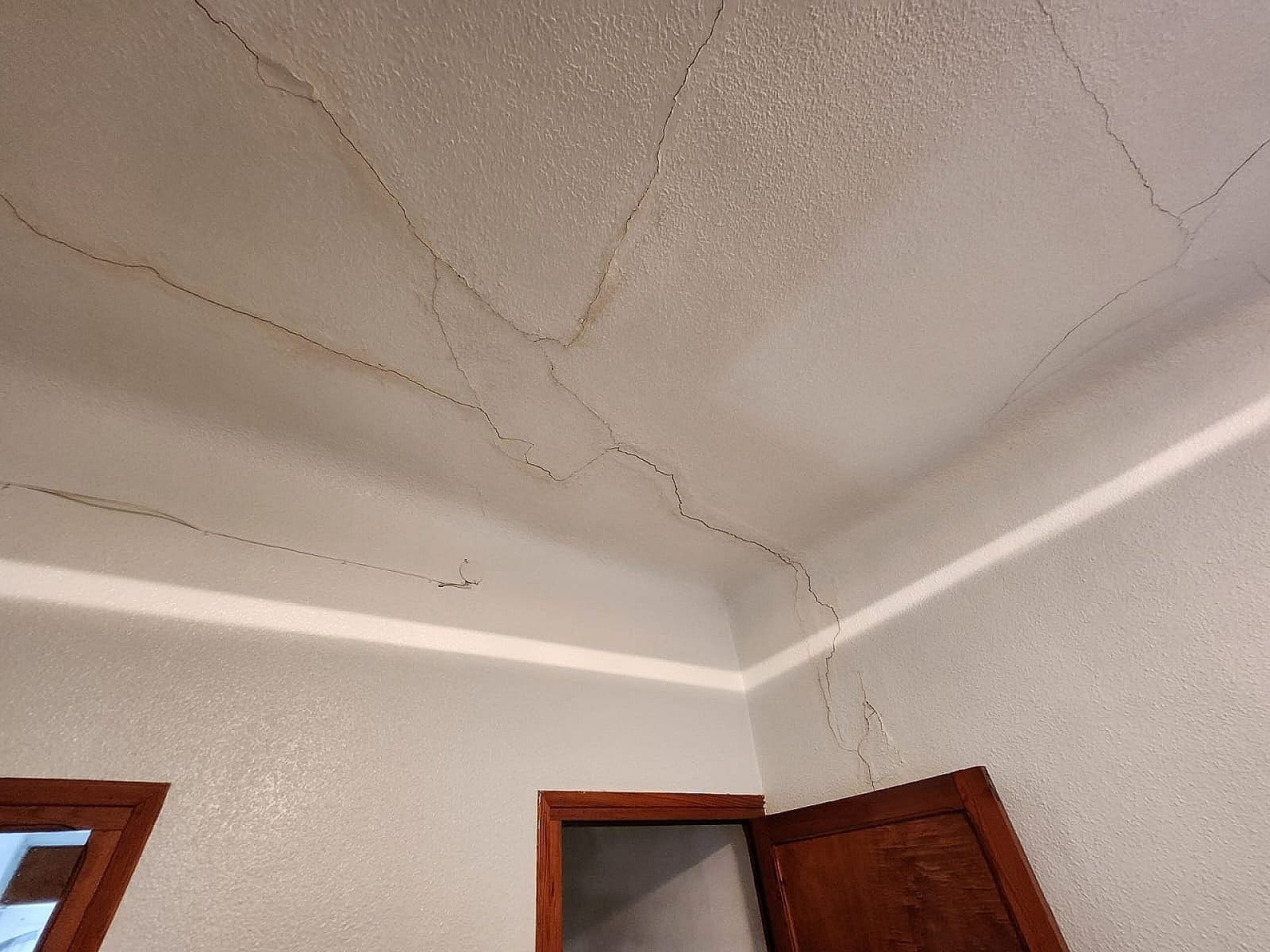 5 soverom Hus til salgs i Villena med svømmebasseng - € 54 995 (Ref: 7572562)