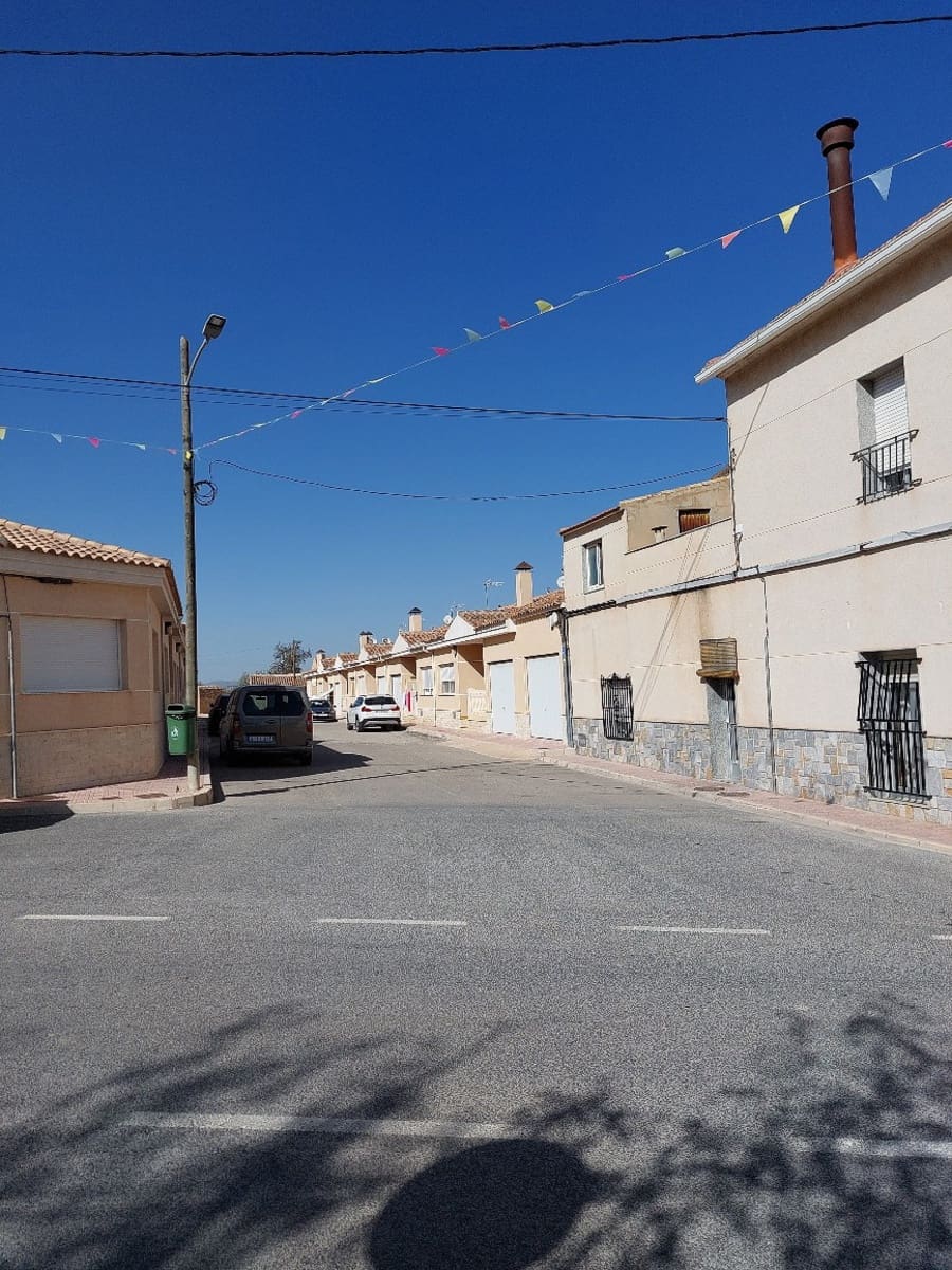 3 bedroom Townhouse for sale in Casas del Senor with pool - € 126,000 (Ref: 7576378)