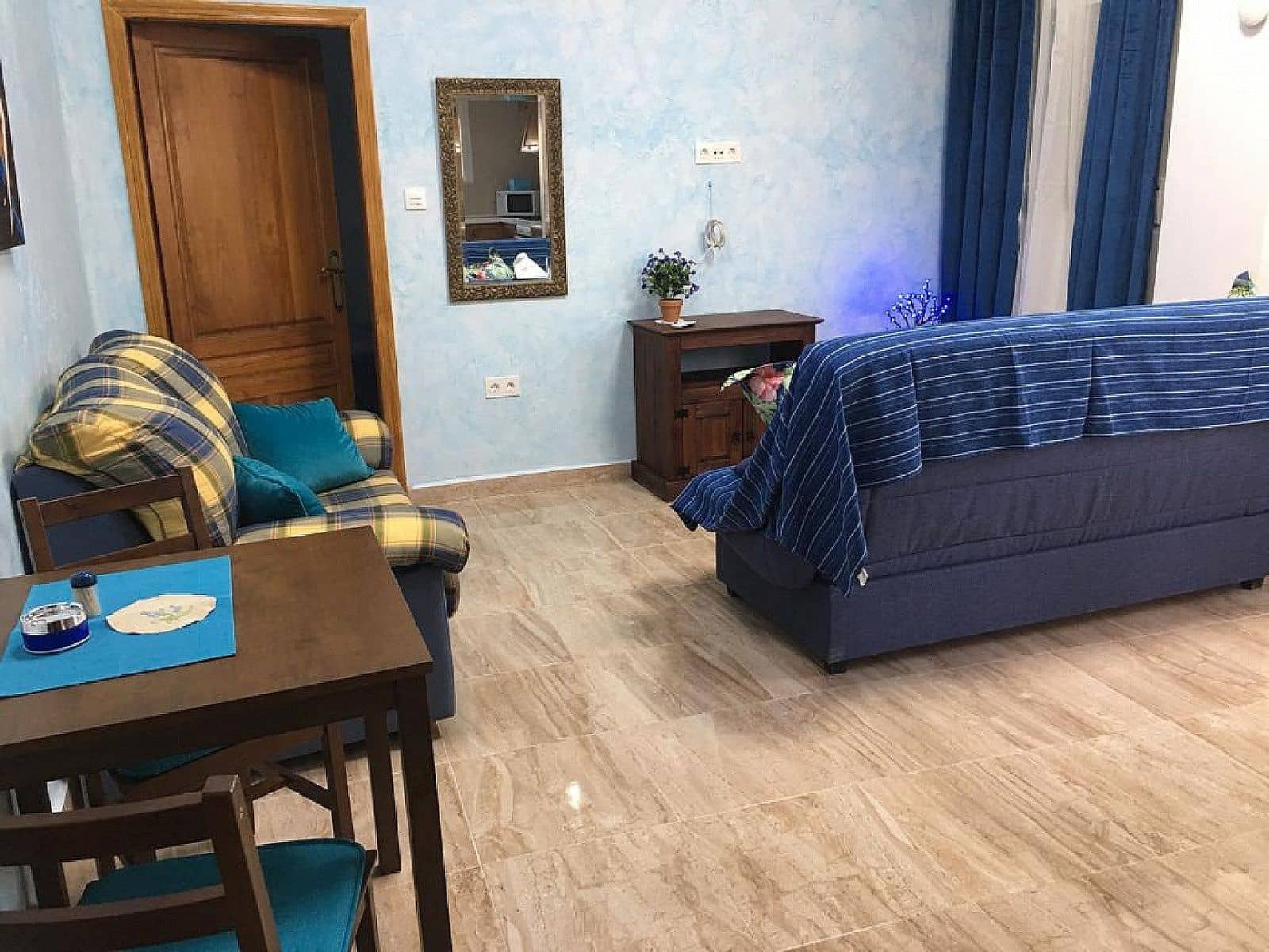 12 slaapkamer Commercieel te koop in Fortuna met zwembad - € 950.000 (Ref: 7618327)