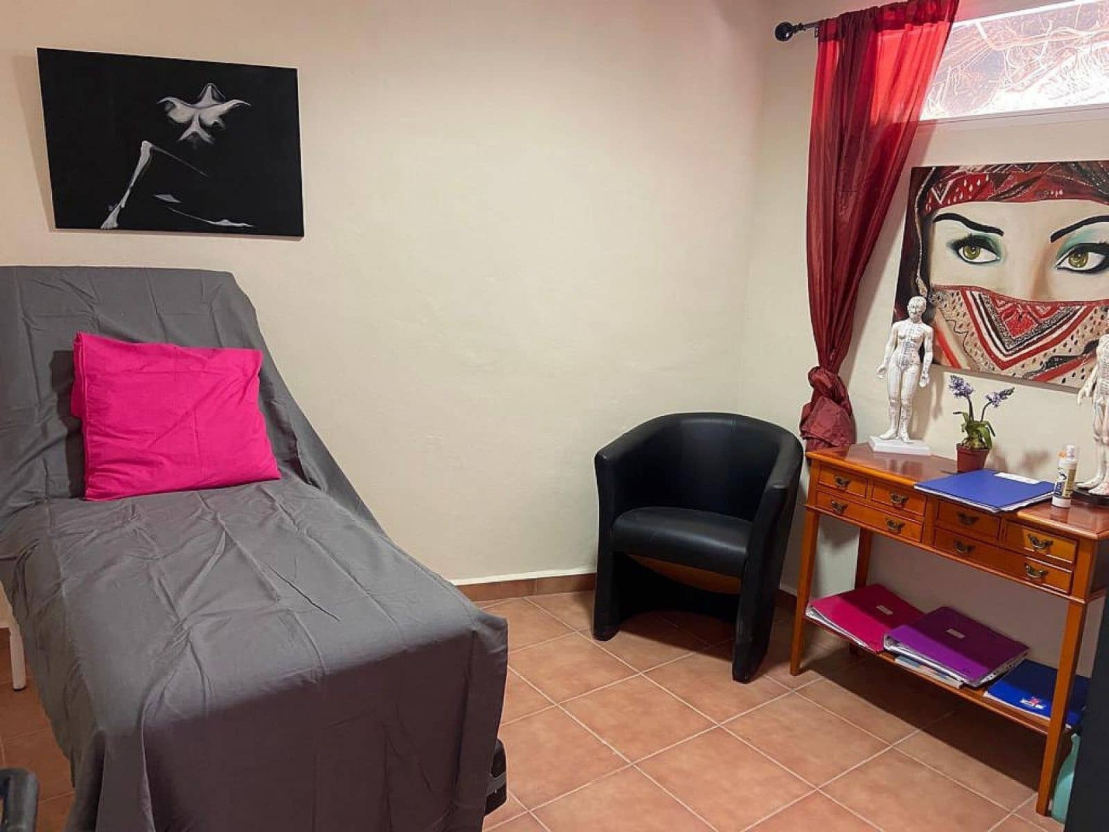 12 slaapkamer Commercieel te koop in Fortuna met zwembad - € 950.000 (Ref: 7618327)