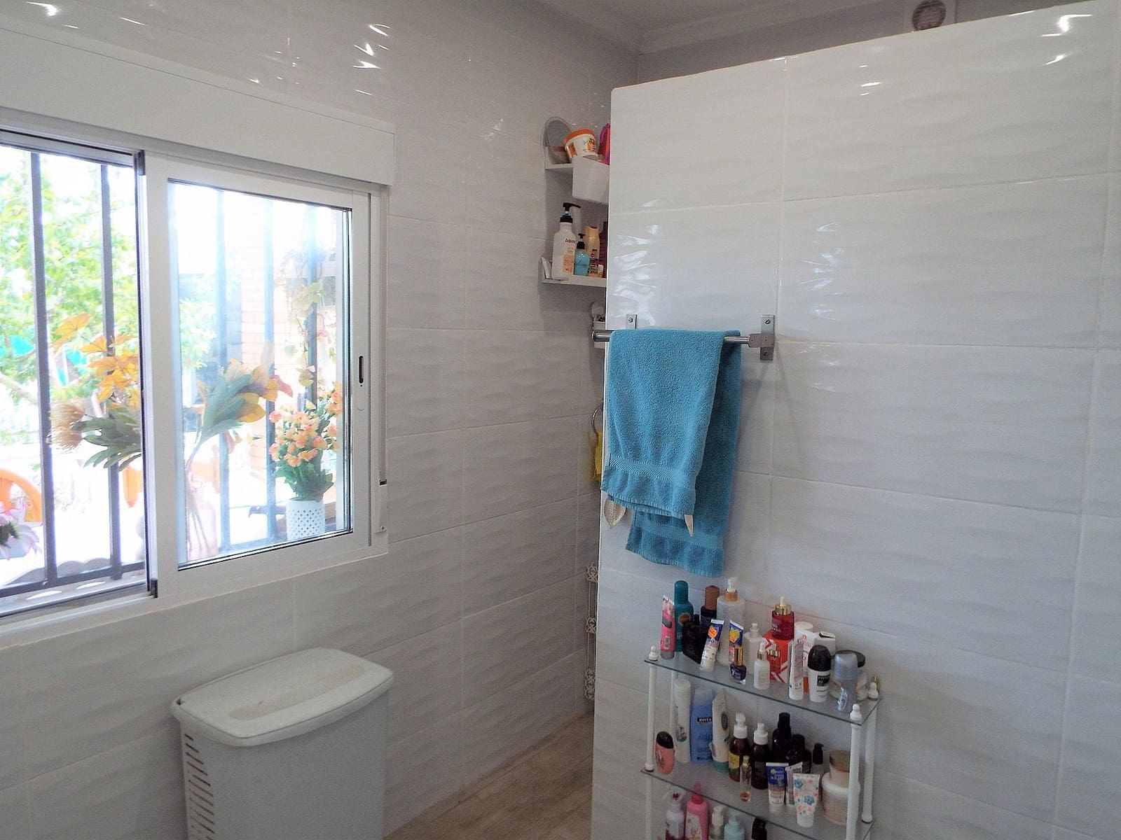 3 bedroom Villa for sale in Caudete with pool - € 257,000 (Ref: 7712264)