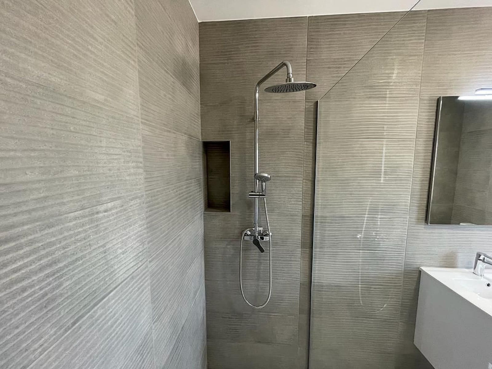 4 bedroom Villa for sale in Pinoso with pool - € 505,000 (Ref: 7747799)