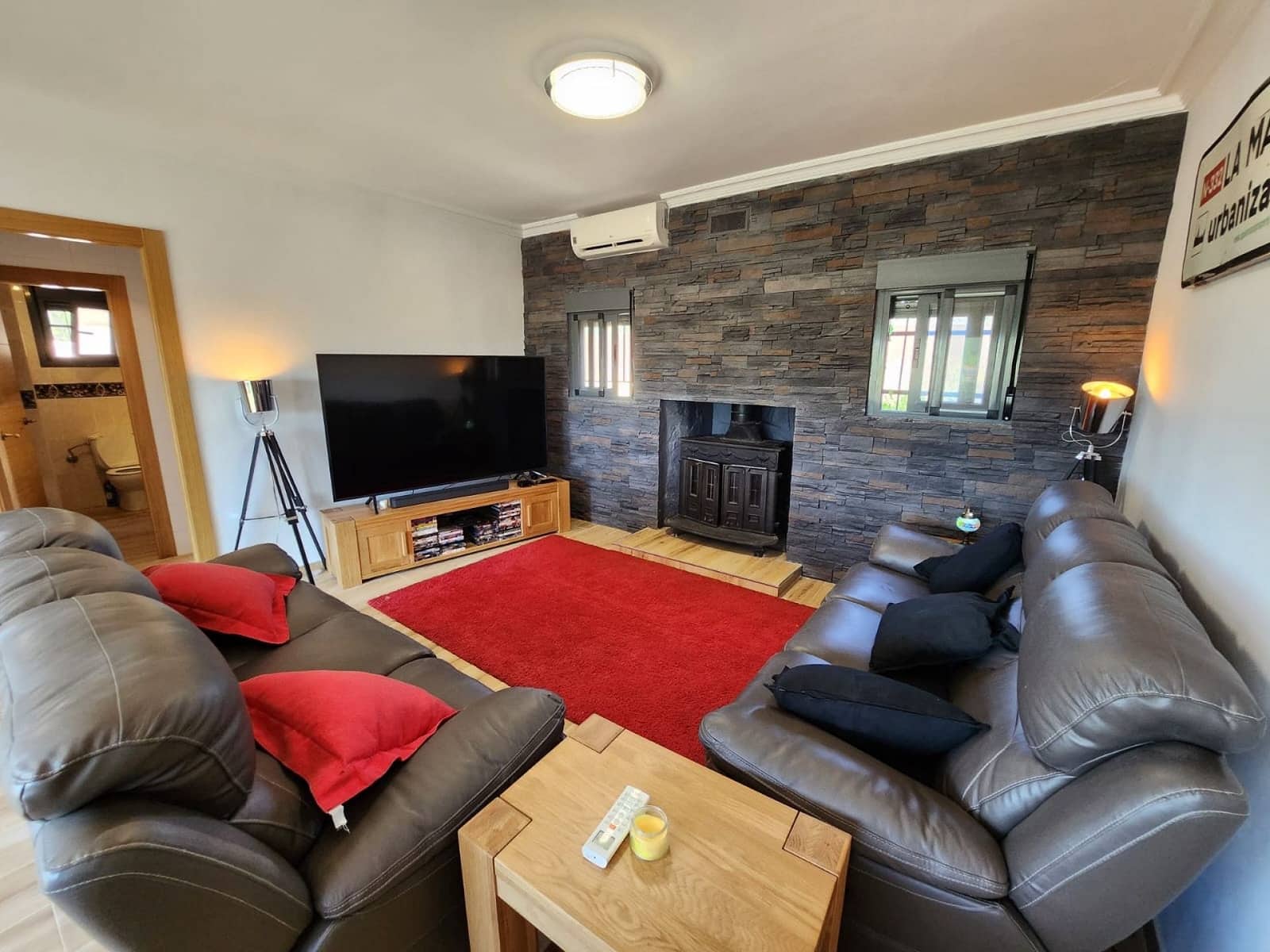 4 makuuhuone Huvila myytävänä paikassa Villena mukana uima-altaan - 274 995 € (Ref: 7751870)