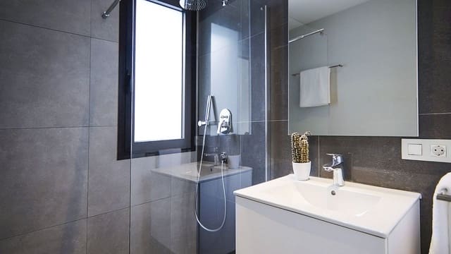 3 bedroom Villa for sale in Ciudad Quesada, Rojales with pool - € 900,000 (Ref: 7789521)