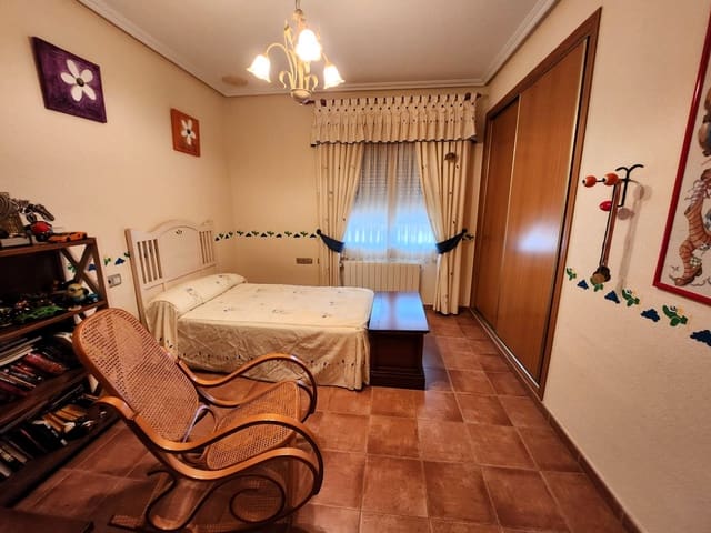 4 bedroom Finca/Country House for sale in Abanilla with pool - € 279,995 (Ref: 7790309)