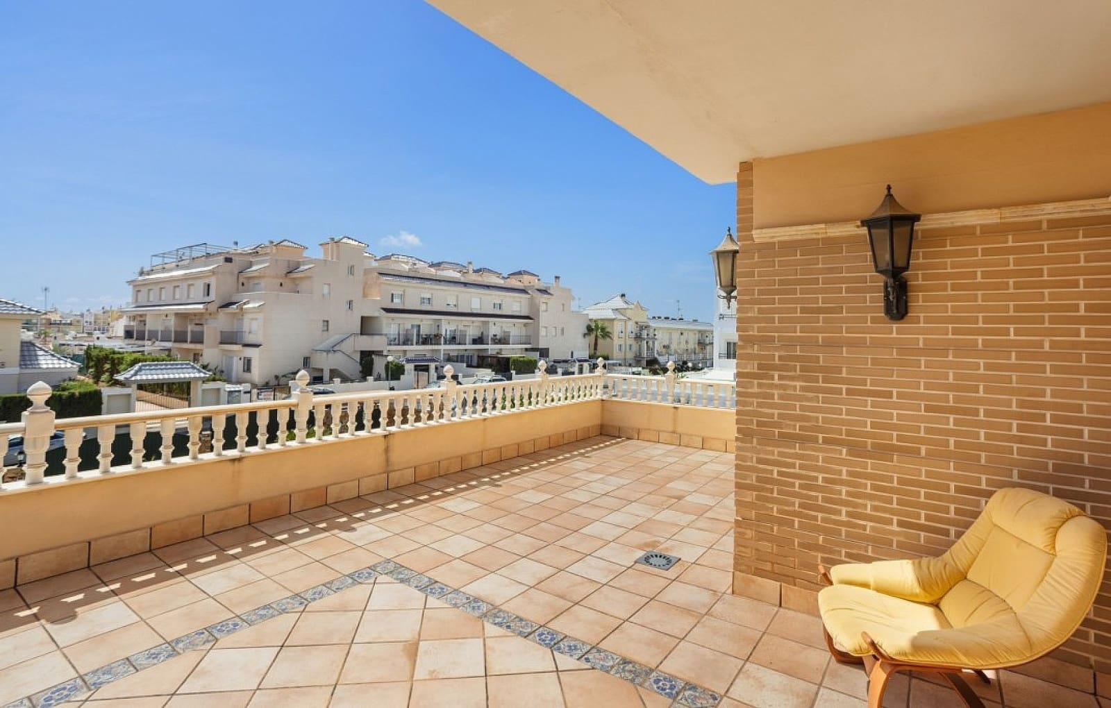 5 soveværelse Villa til salg i Torrevieja med swimmingpool - € 995.000 (Ref: 7793586)