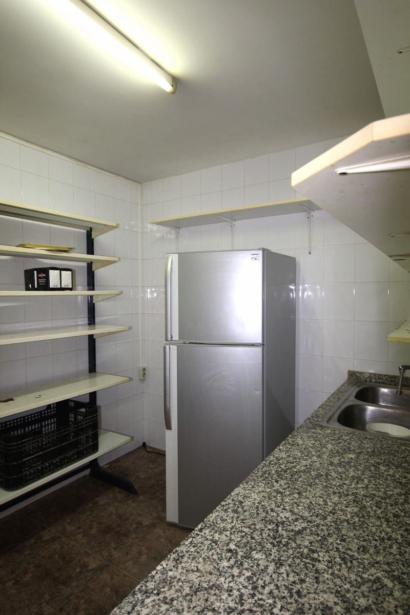 Restaurang/Bar till salu i Onil med pool - 99 995 € (Ref: 7865244)