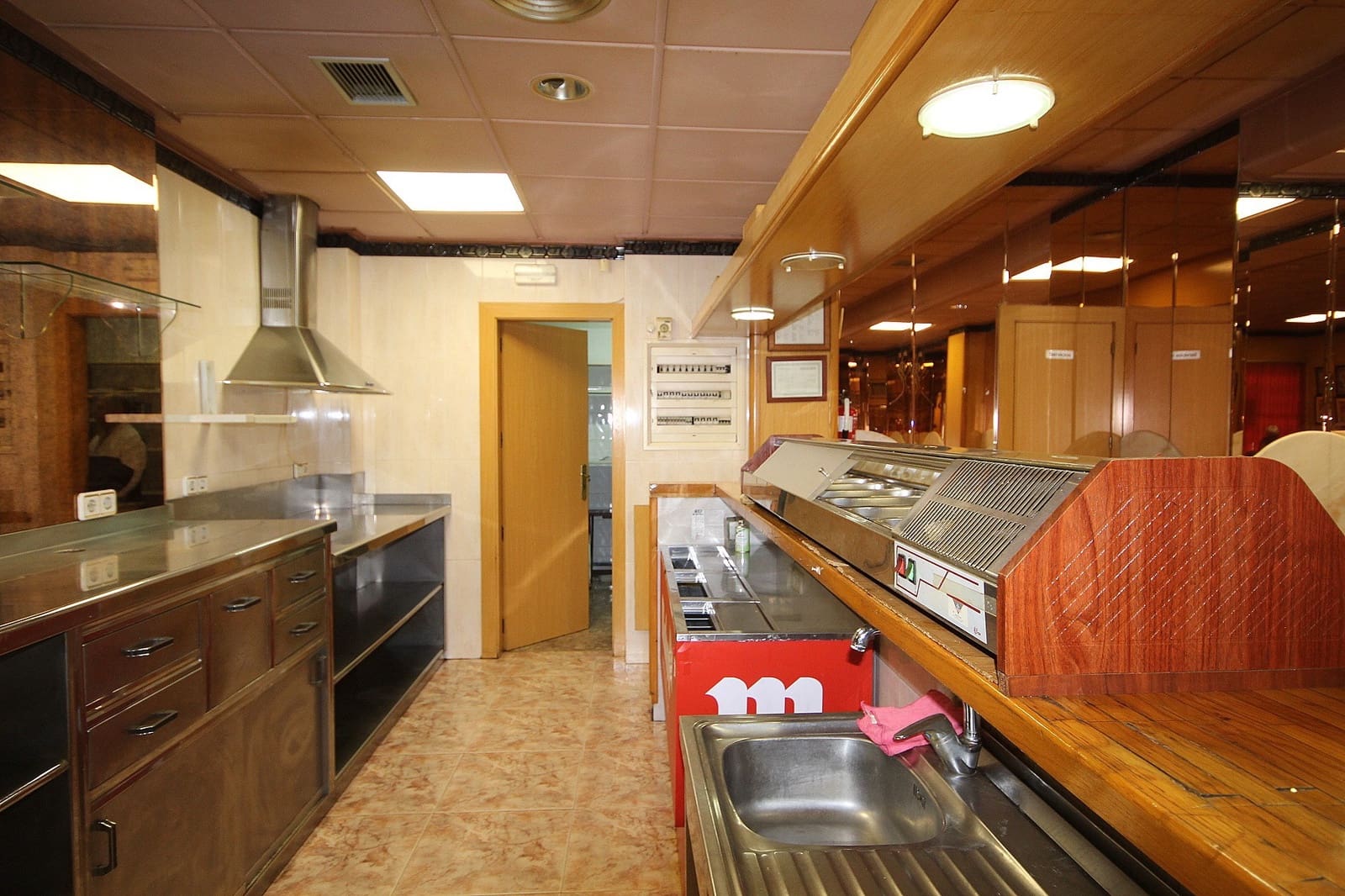 Restaurang/Bar till salu i Onil med pool - 99 995 € (Ref: 7865244)