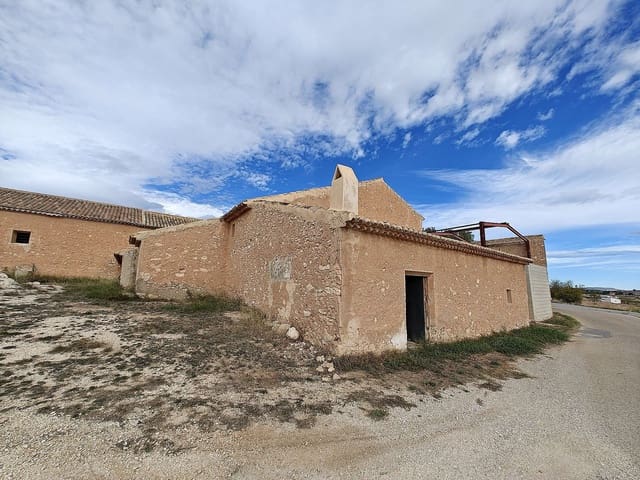 Finca/Casa Rural de 6 habitaciones en Pinoso en venta con piscina - 425.000 € (Ref: 7879678)