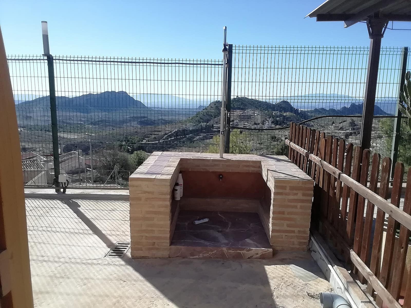 5 bedroom Villa for sale in Fortuna with pool - € 319,995 (Ref: 7937598)