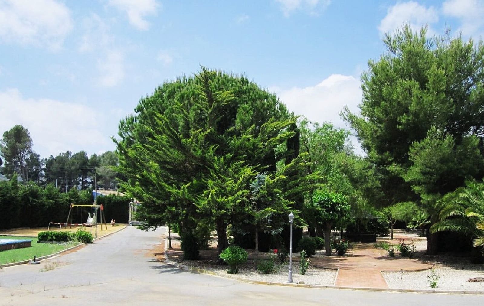 6 Zimmer Villa zu verkaufen in Yecla mit Pool - 590.000 € (Ref: 8025028)