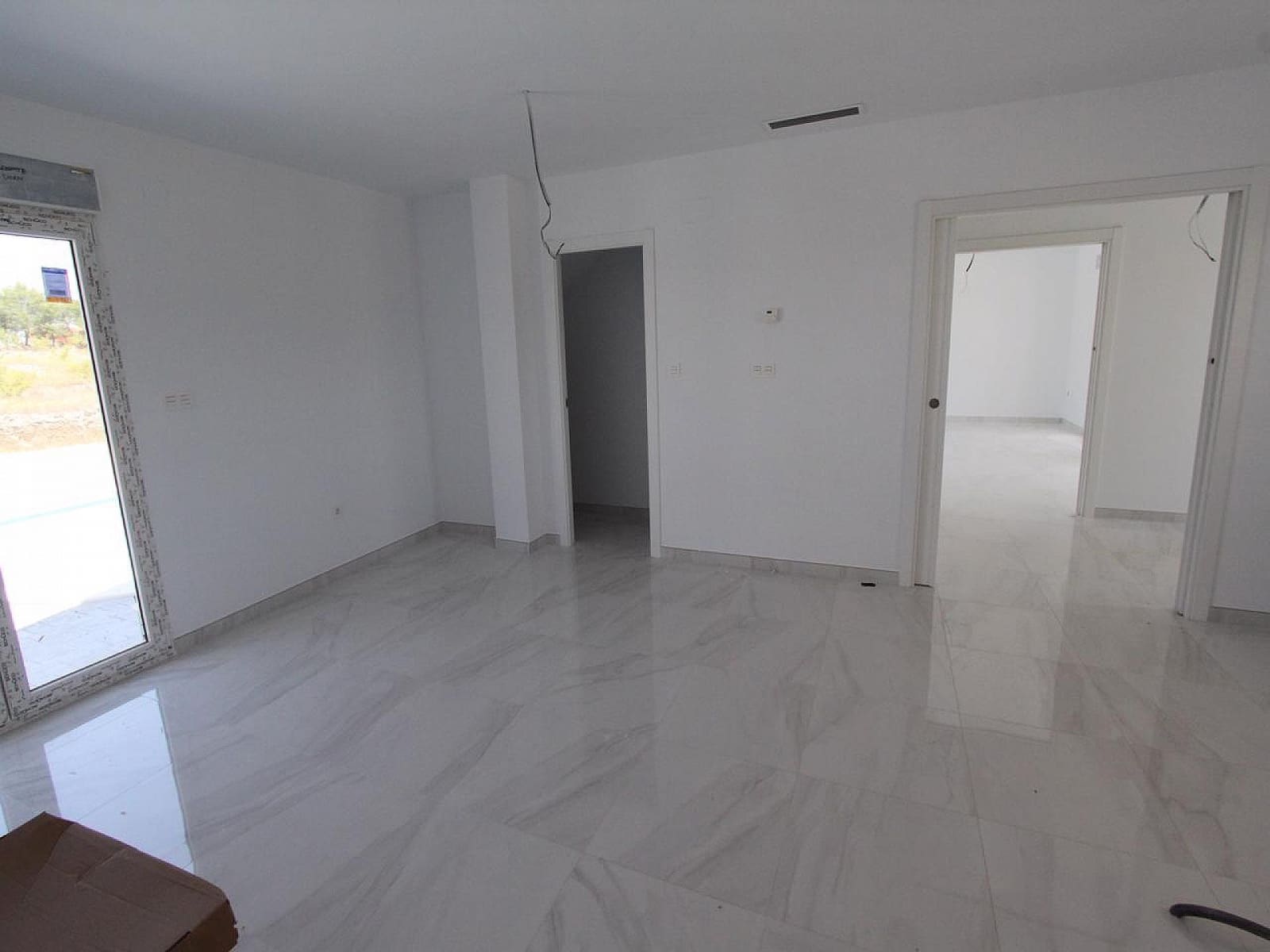 4 Zimmer Villa zu verkaufen in Pinoso mit Pool - 449.000 € (Ref: 8025040)