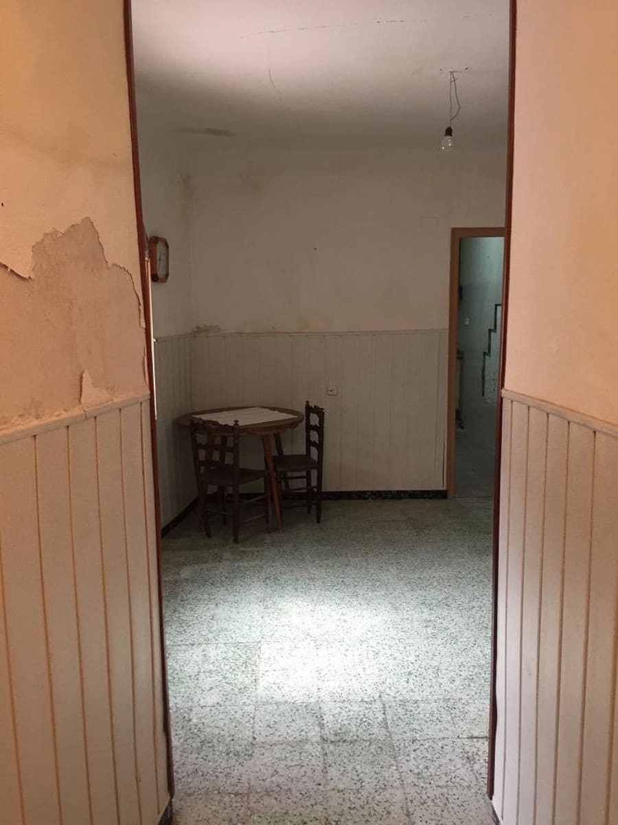 9 bedroom Villa for sale in Monovar / Monover with pool - € 209,995 (Ref: 8025068)