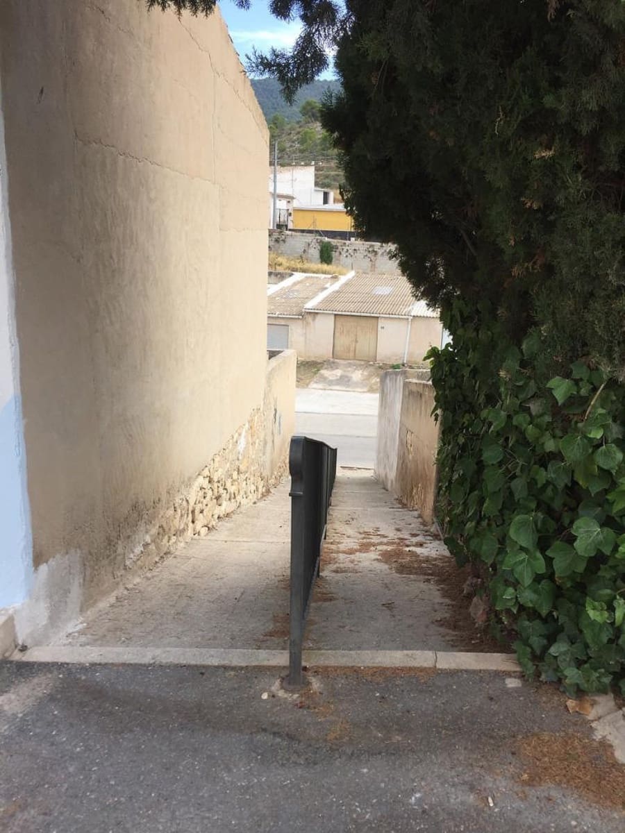 9 bedroom Villa for sale in Monovar / Monover with pool - € 209,995 (Ref: 8025068)