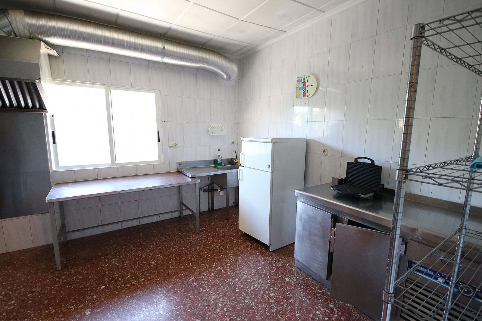 4 quarto Comercial para venda em Monovar / Monover com piscina - 449 995 € (Ref: 8025071)