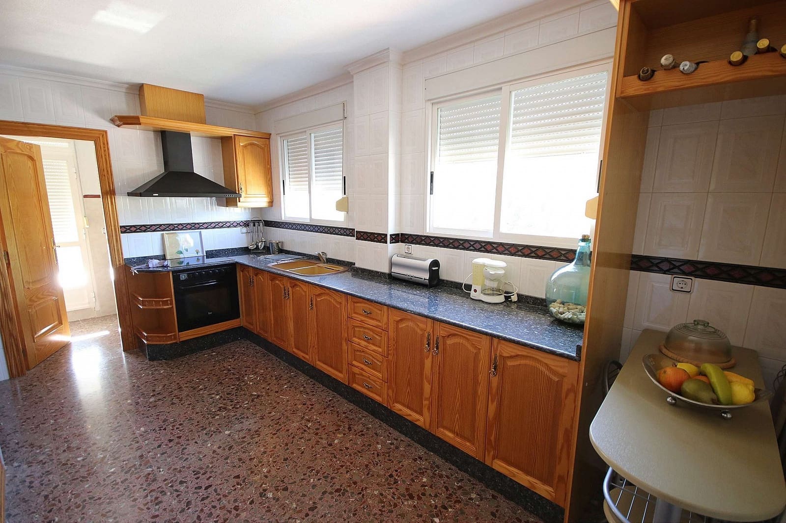 4 quarto Comercial para venda em Monovar / Monover com piscina - 449 995 € (Ref: 8025071)