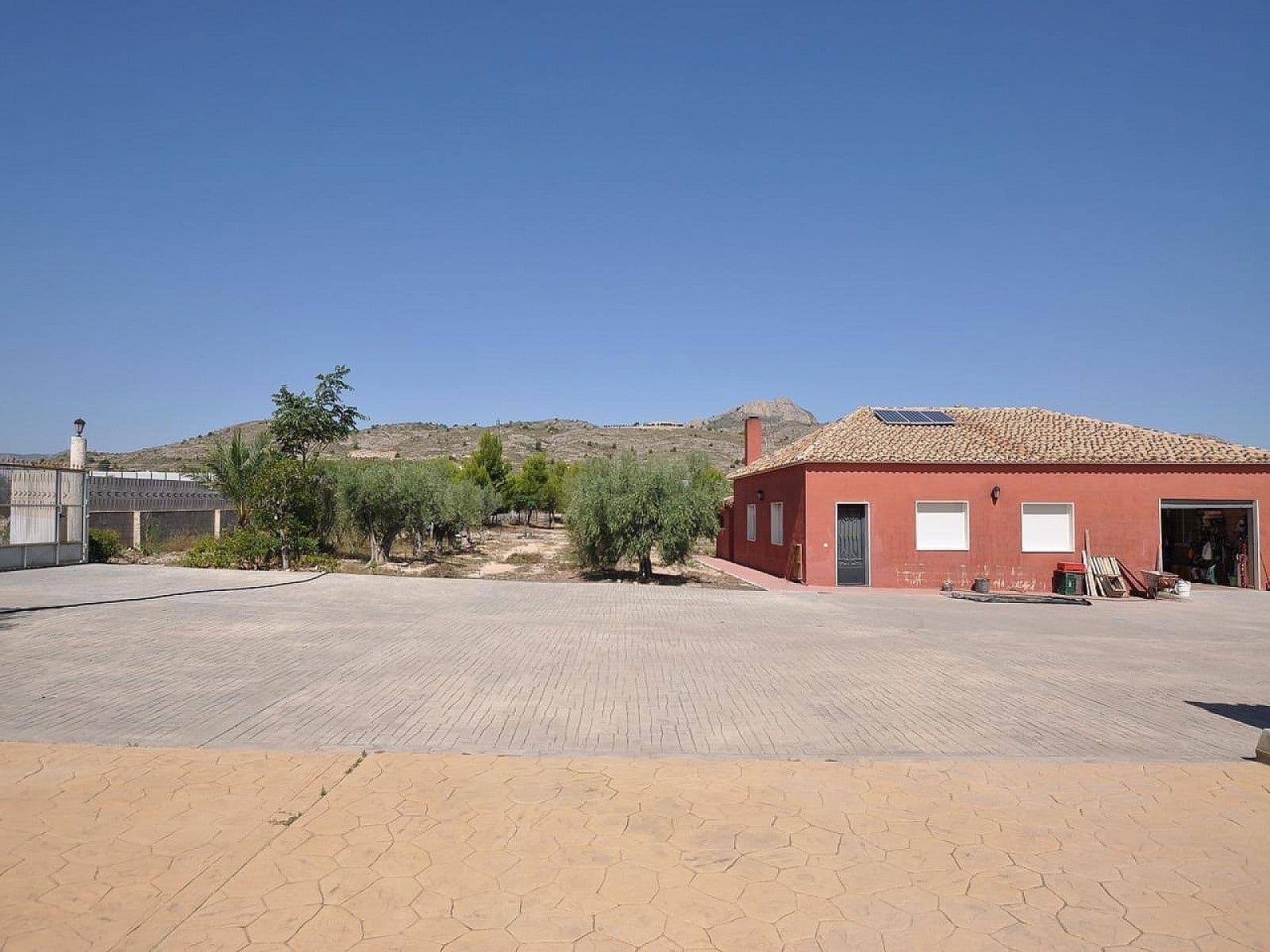 8 camera da letto Villa in vendita in Sax con piscina - 599.950 € (Rif: 8025086)