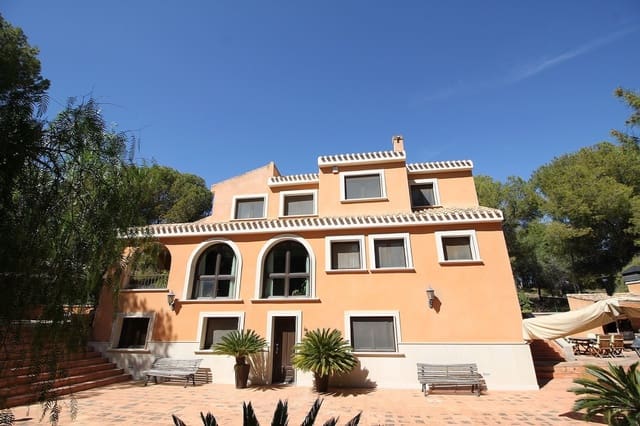 4 sypialnia Willa na sprzedaż w Monóvar / Monóver z basenem - 499 995 € (Ref: 8025101)