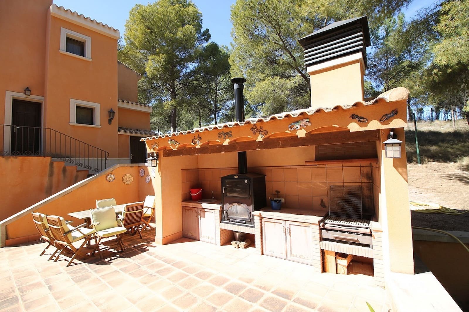 4 Zimmer Villa zu verkaufen in Monovar / Monover mit Pool - 499.995 € (Ref: 8025101)