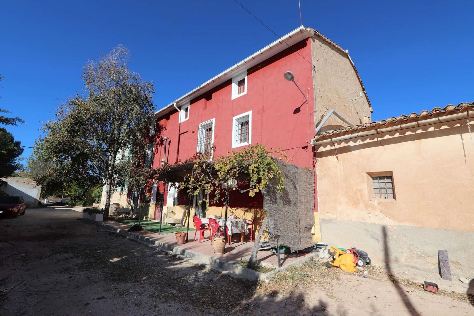 10 chambre Local Commercial à vendre à Pinoso avec piscine - 449 950 € (Ref: 8025121)