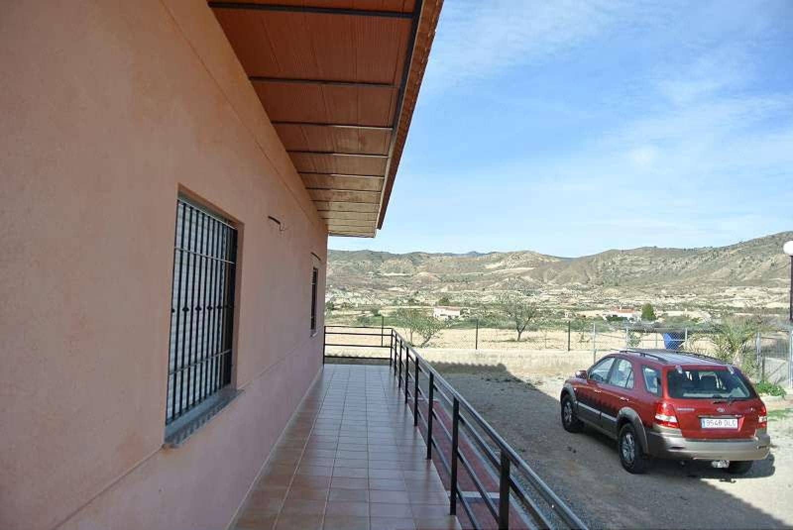 3 bedroom Villa for sale in Abanilla with pool - € 297,000 (Ref: 8025131)
