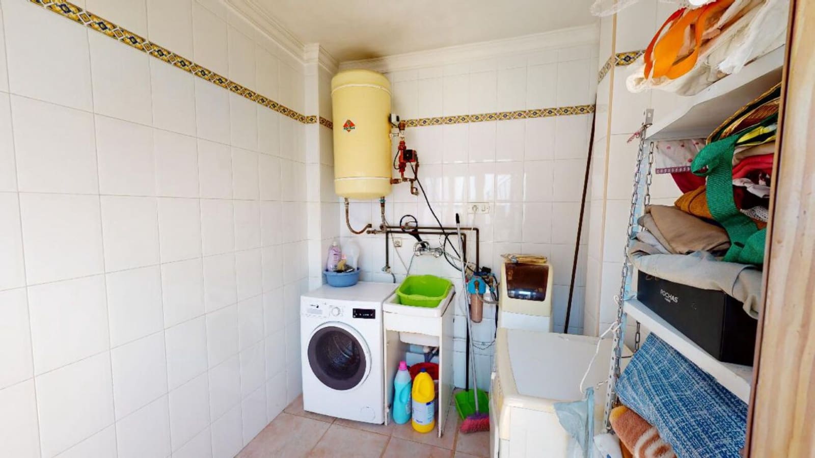 4 sypialnia Willa na sprzedaż w Sax - 450 000 € (Ref: 8194699)