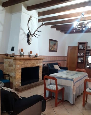 4 soverom Villa til salgs i Sax - € 450 000 (Ref: 8194699)