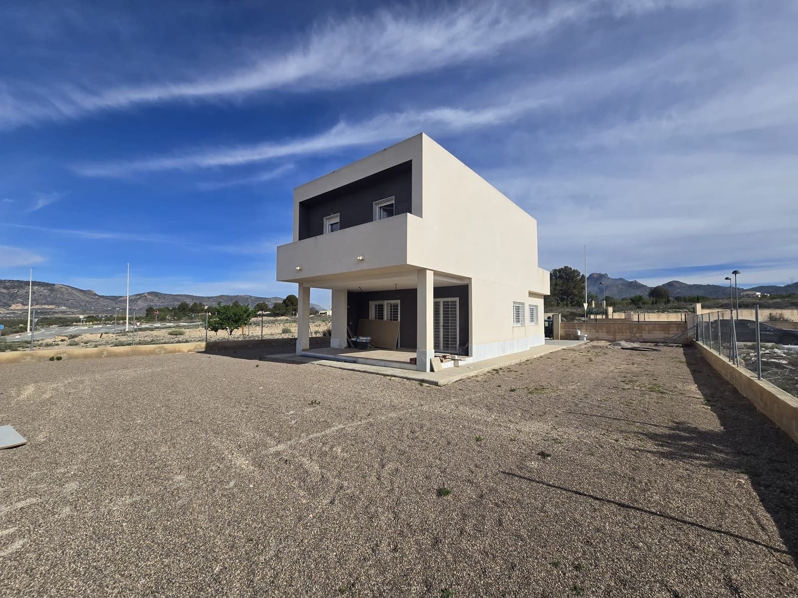 3 bedroom Villa for sale in Salinas with pool - € 195,000 (Ref: 8379477)