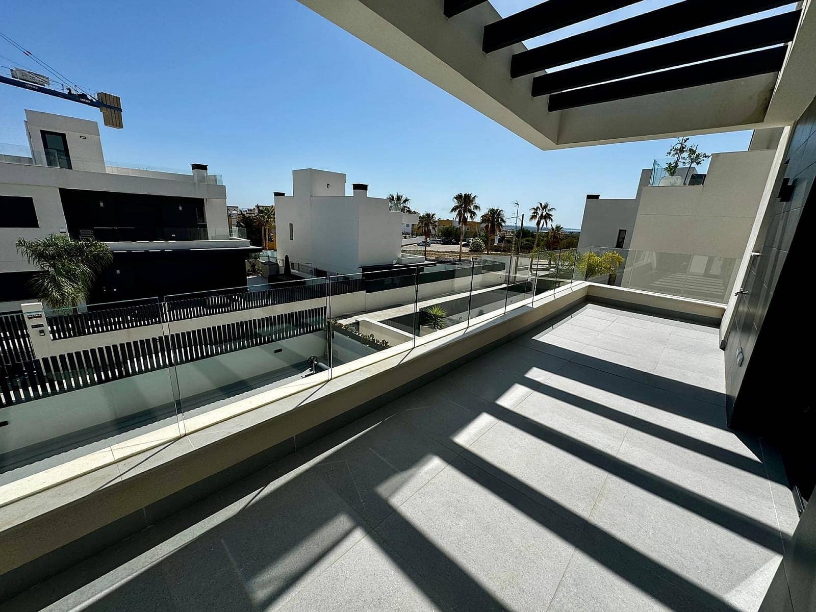 3 bedroom Villa for sale in Algorfa with pool - € 539,995 (Ref: 8428118)