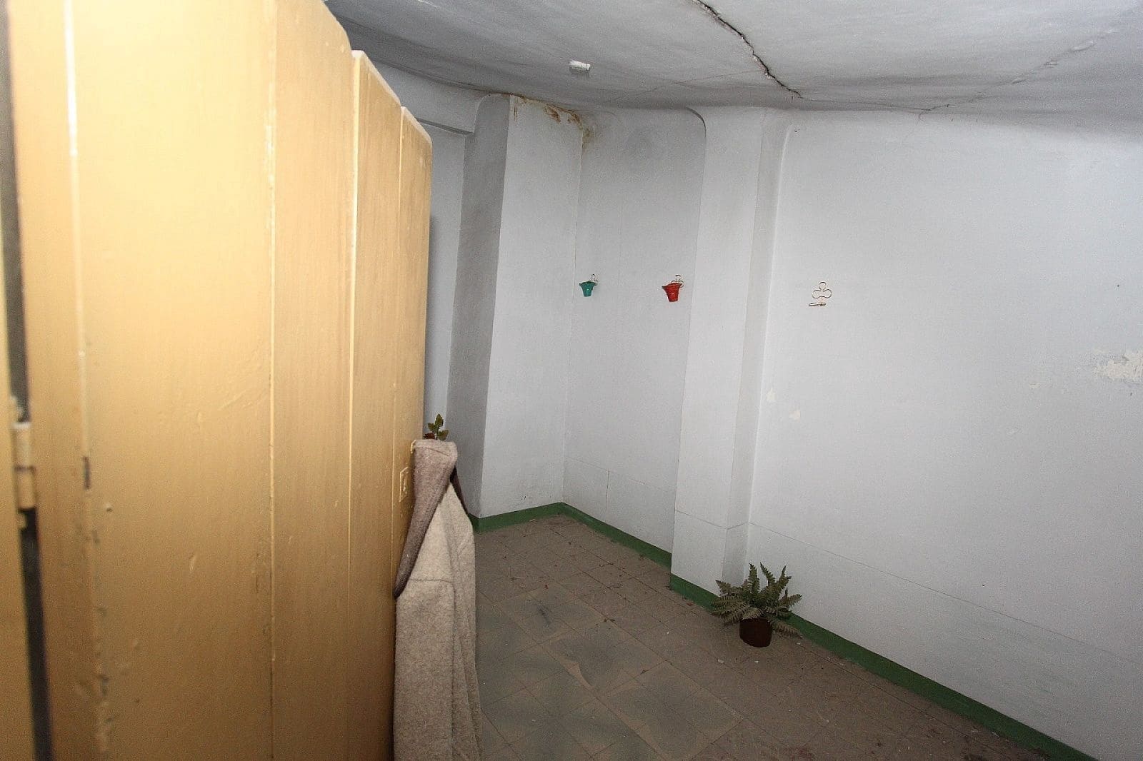 6 soverom Hus til salgs i Villena med svømmebasseng - € 80 000 (Ref: 8559033)