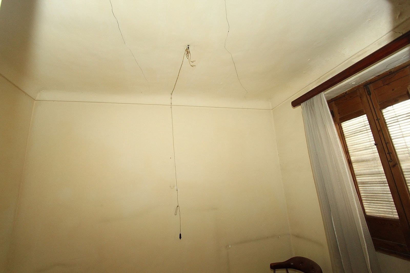 6 soverom Hus til salgs i Villena med svømmebasseng - € 80 000 (Ref: 8559033)