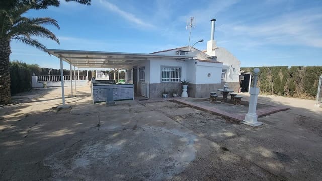 2 bedroom Villa for sale in Villena with pool - € 189,950 (Ref: 8655665)
