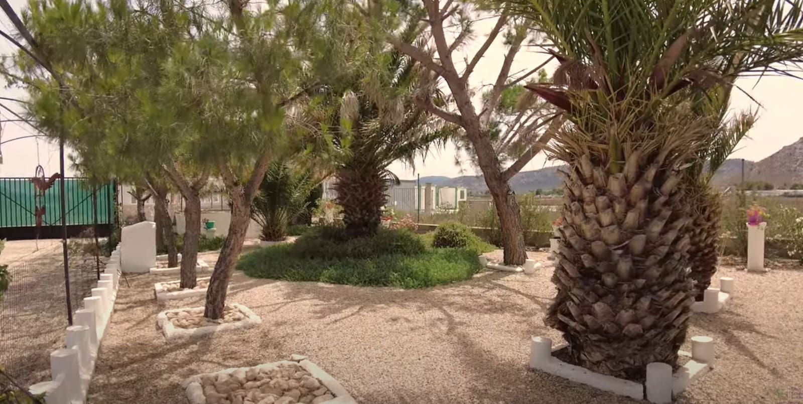 4 bedroom Finca/Country House for sale in Villena with pool - € 229,995 (Ref: 8820818)