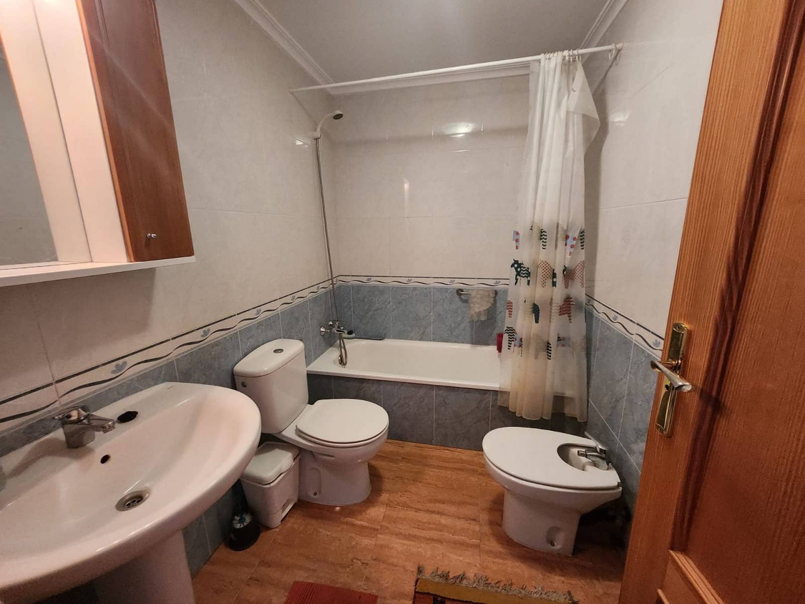 3 soveværelse Lejlighed til salg i Pinoso med swimmingpool - € 165.000 (Ref: 9203425)