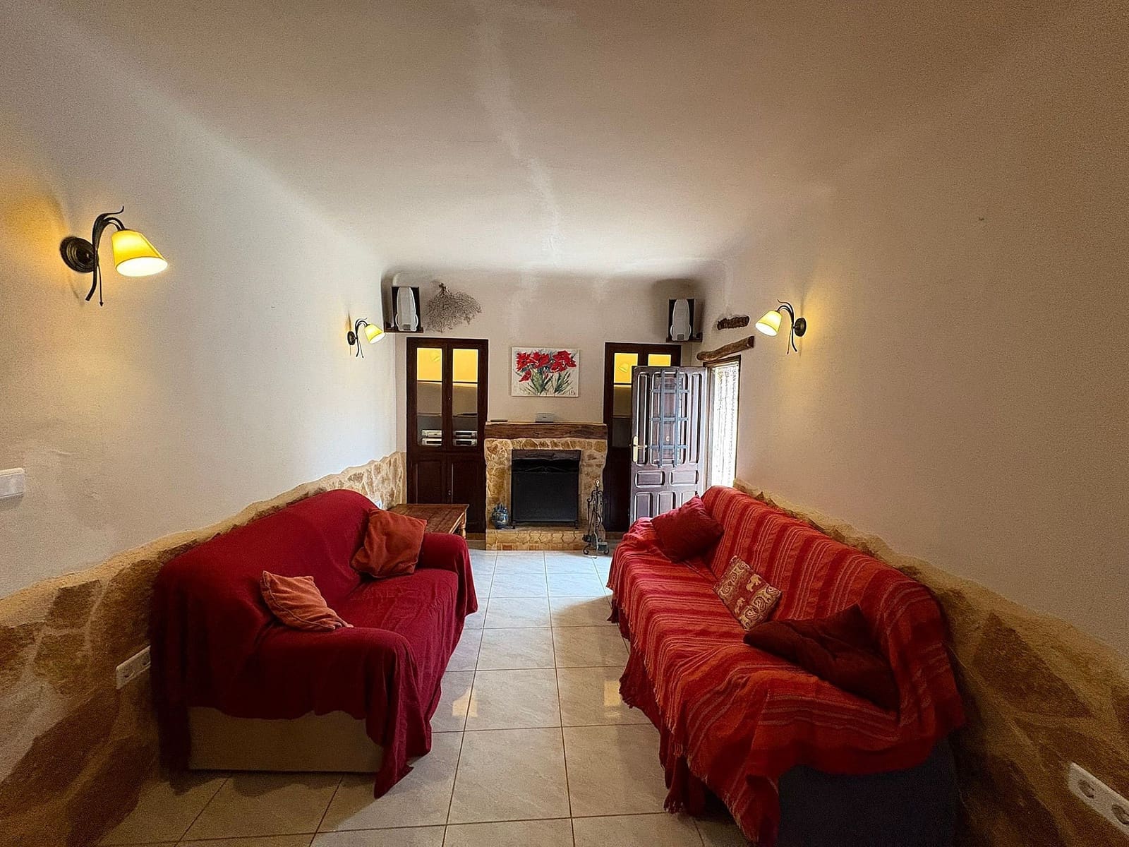 5 bedroom Semi-detached Villa for sale in Pinoso with pool - € 459,995 (Ref: 9319852)