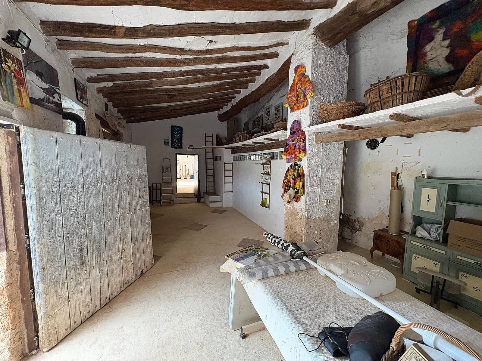 5 bedroom Semi-detached Villa for sale in Pinoso with pool - € 459,995 (Ref: 9319852)