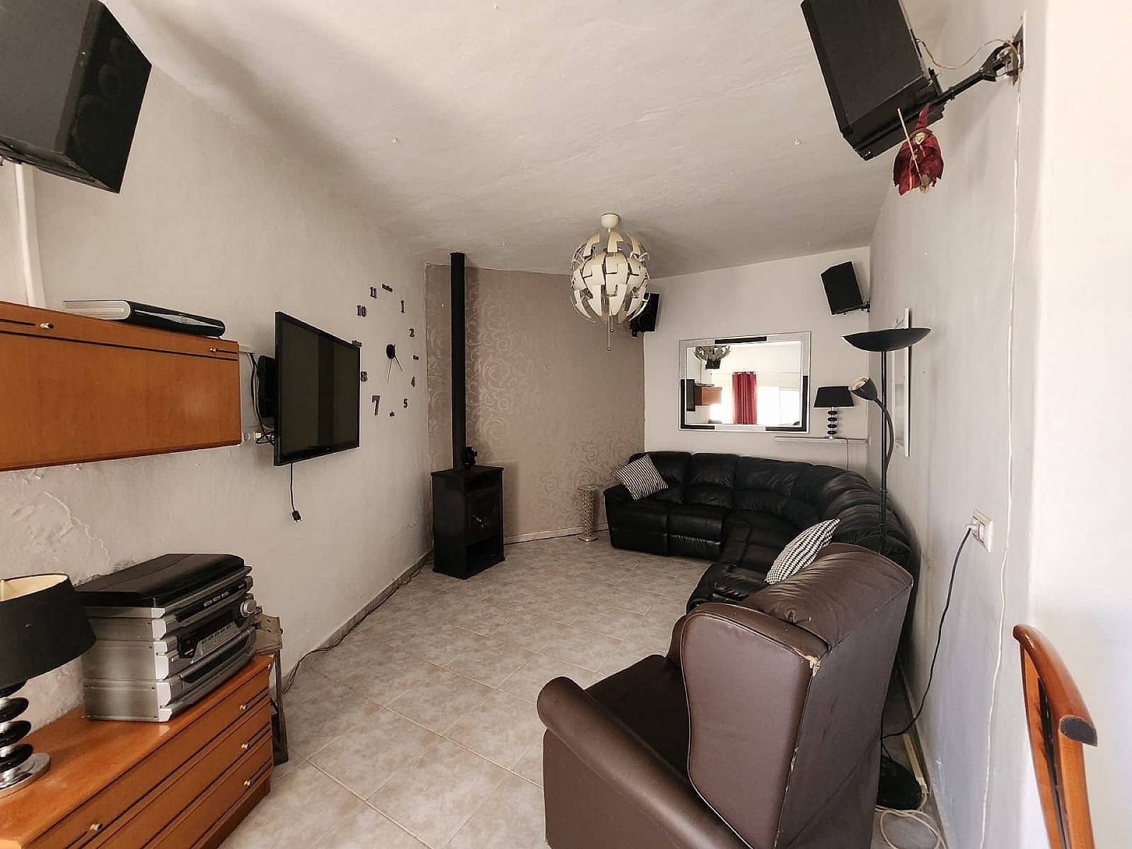 6 makuuhuone Luolatalo myytävänä paikassa L'Alguena / Alguenya mukana uima-altaan - 135 000 € (Ref: 9319853)