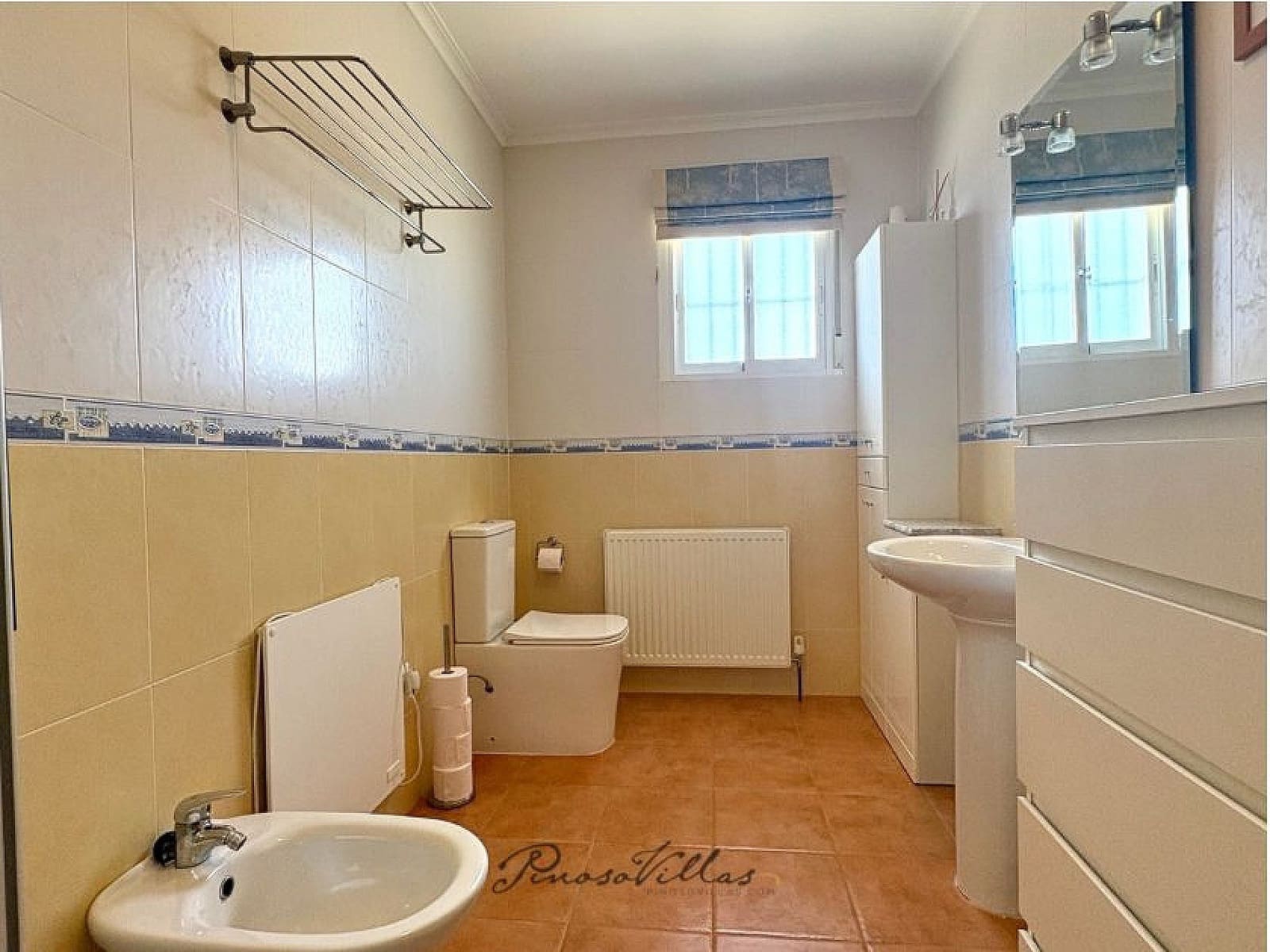 3 slaapkamer Villa te koop in Torre del Rico met zwembad - € 349.000 (Ref: 9380070)