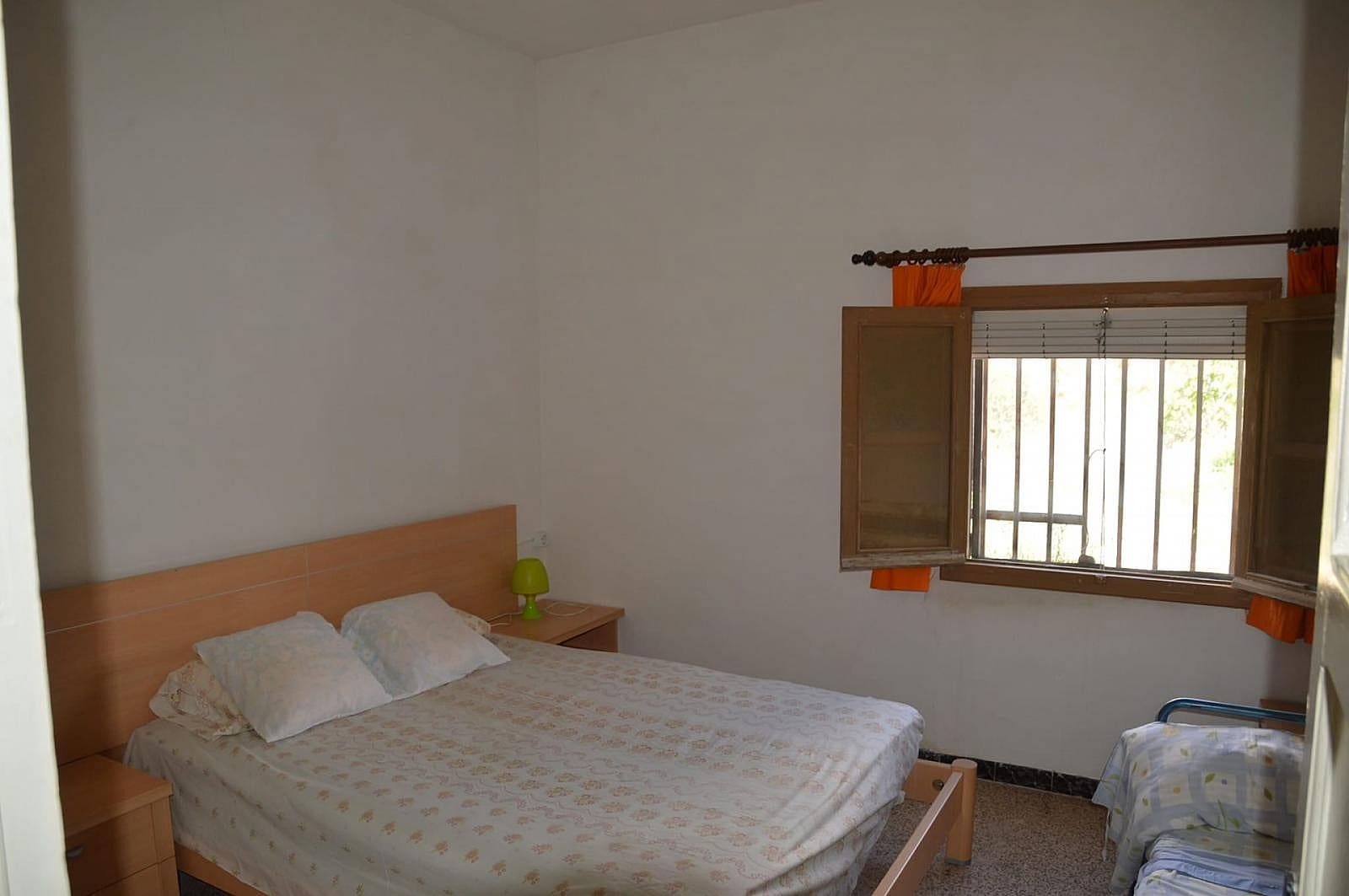 4 slaapkamer Grotwoning te koop in Jumilla met zwembad - € 95.000 (Ref: 9393583)