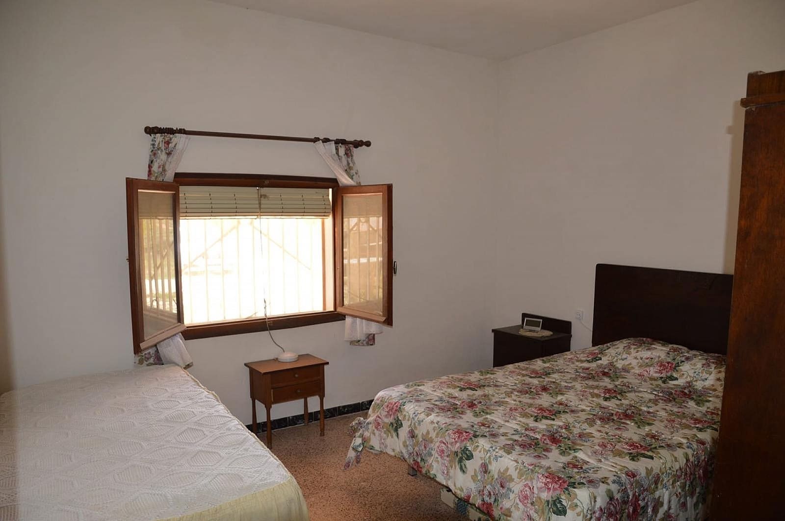 4 slaapkamer Grotwoning te koop in Jumilla met zwembad - € 95.000 (Ref: 9393583)