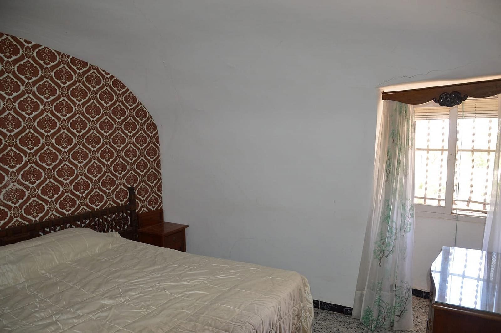 4 slaapkamer Grotwoning te koop in Jumilla met zwembad - € 95.000 (Ref: 9393583)