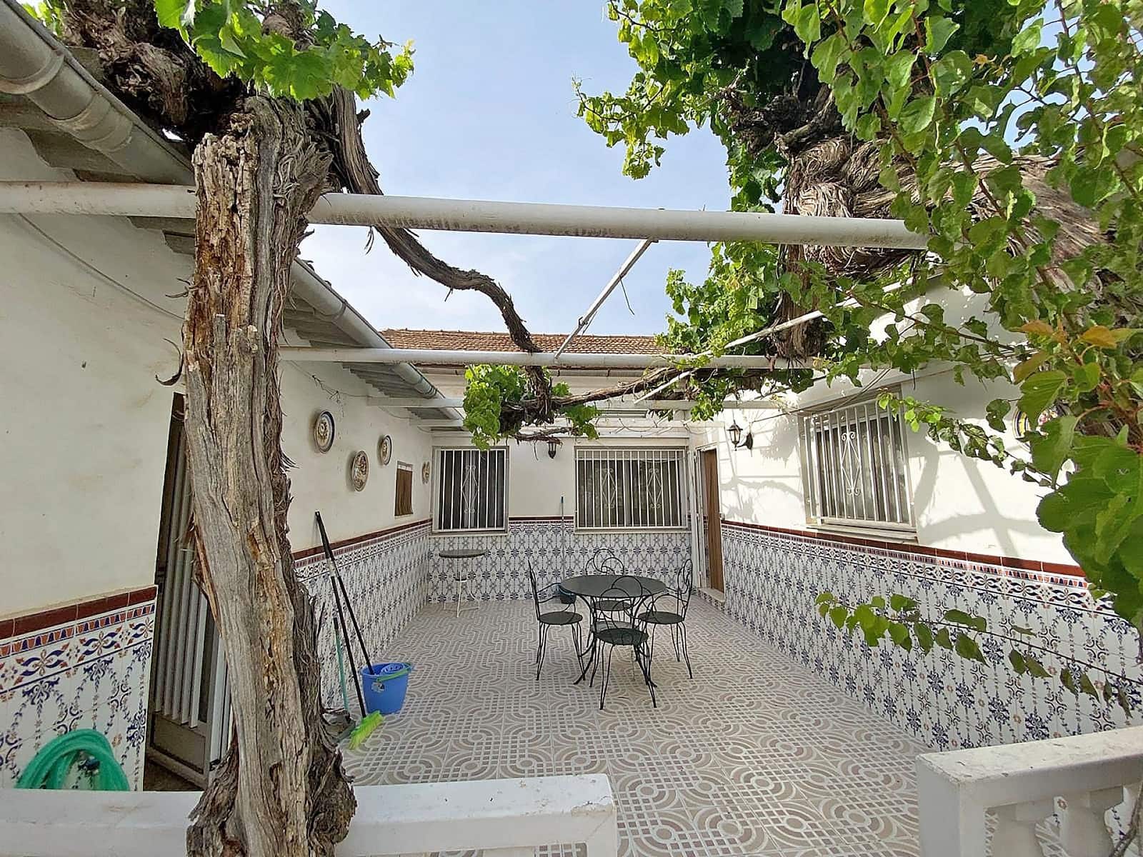 3 bedroom Townhouse for sale in Pinoso - € 149,500 (Ref: 9398063)