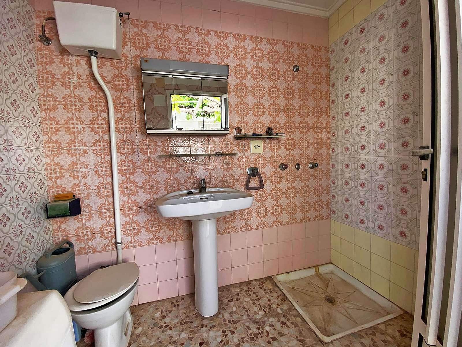 3 bedroom Townhouse for sale in Pinoso - € 149,500 (Ref: 9398063)