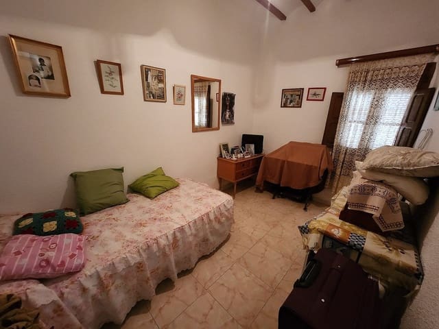 5 sovrum Hus till salu i Raspay, Yecla med pool - 74 995 € (Ref: 9398064)