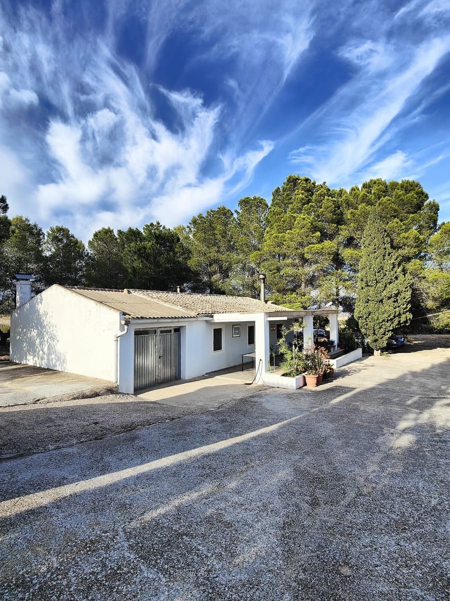 3 bedroom Finca/Country House for sale in Yecla with pool - € 210,000 (Ref: 9470141)