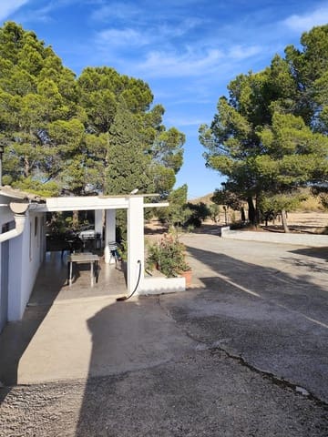 3 bedroom Finca/Country House for sale in Yecla with pool - € 210,000 (Ref: 9470141)