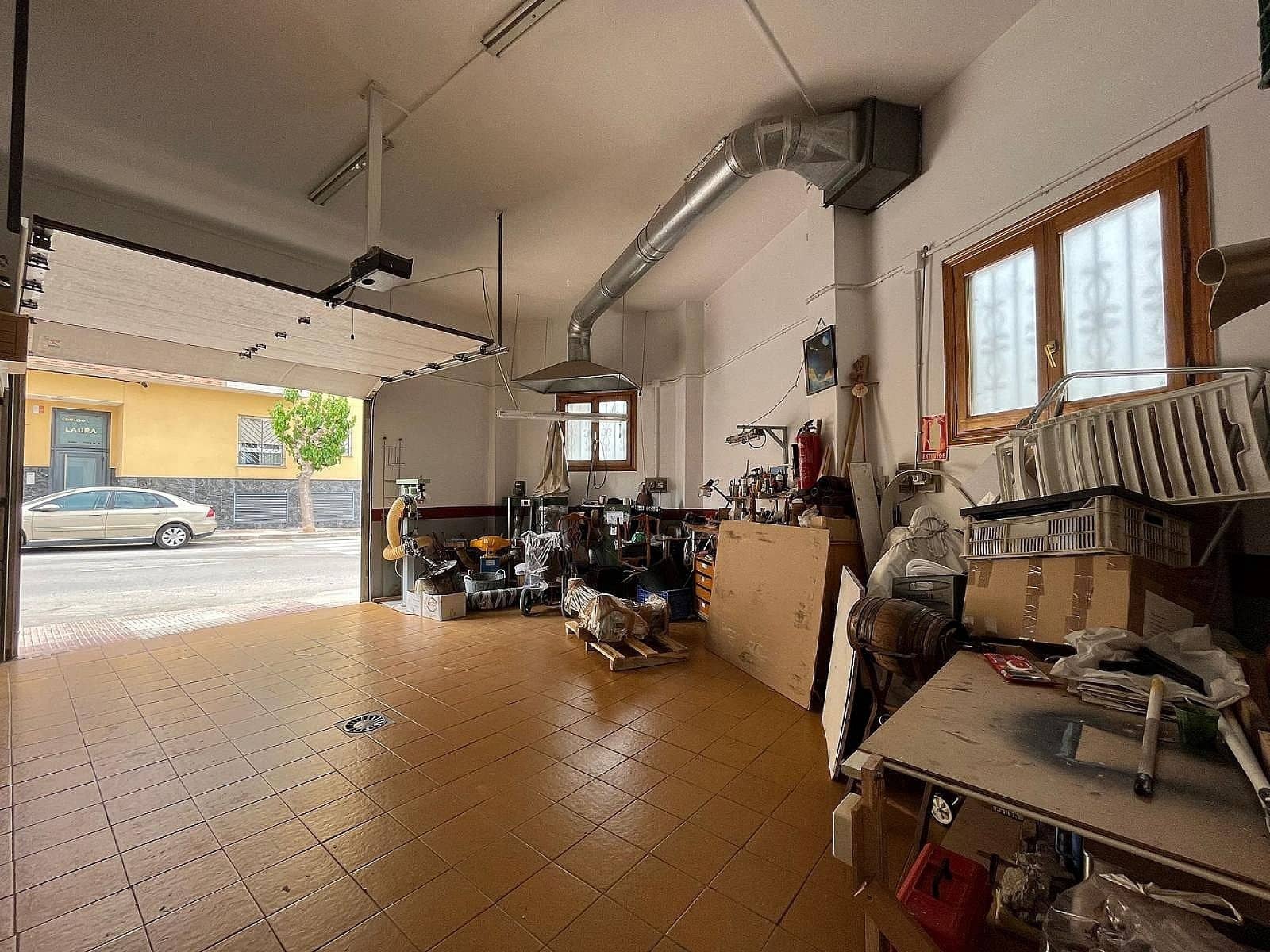 4 sypialnia Dom na sprzedaż w Sax z basenem - 415 000 € (Ref: 9475768)