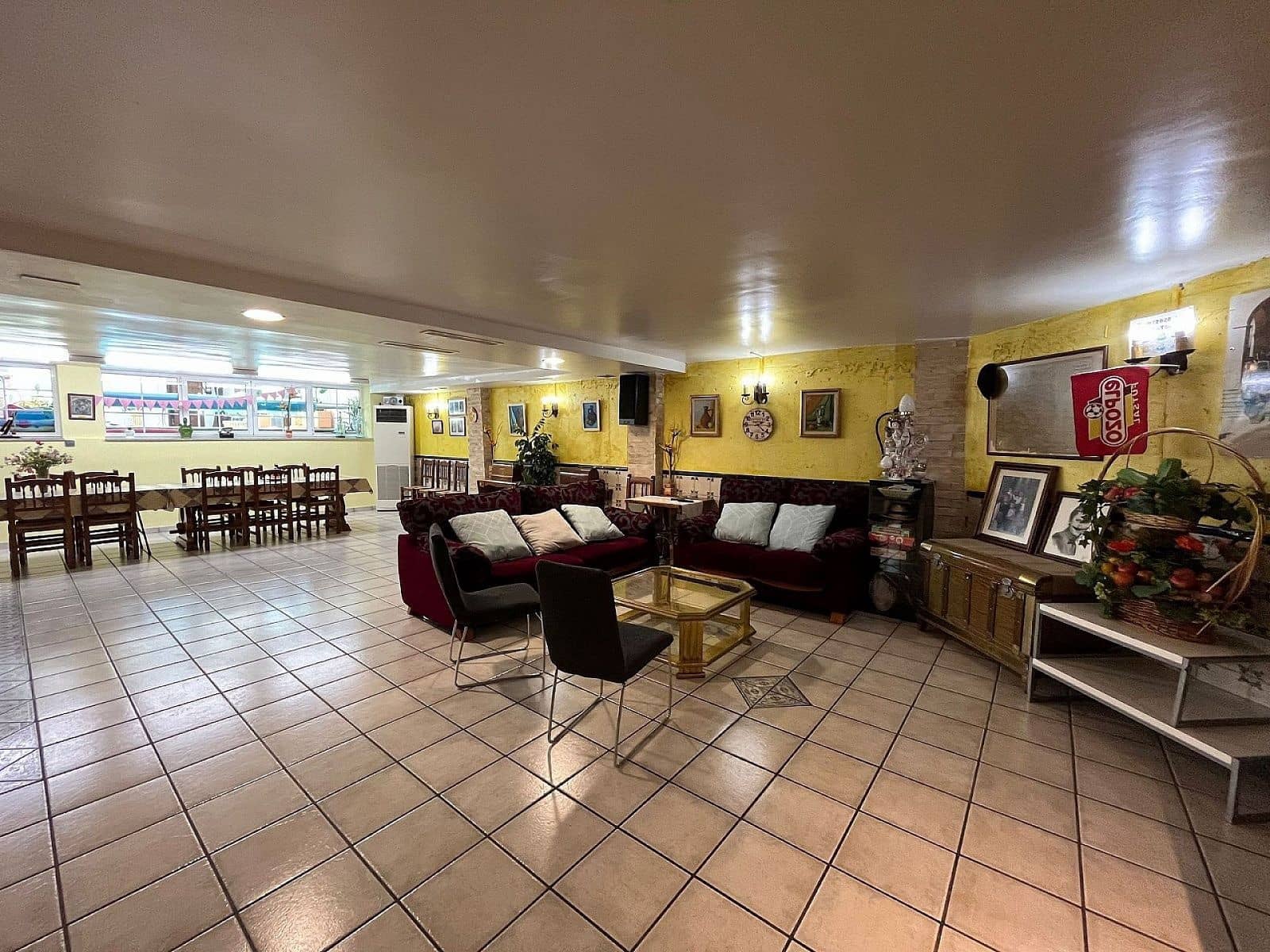 4 sypialnia Dom na sprzedaż w Sax z basenem - 415 000 € (Ref: 9475768)